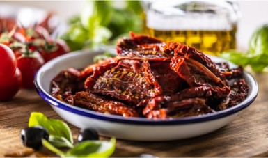 Dried Figs and Olive Oil